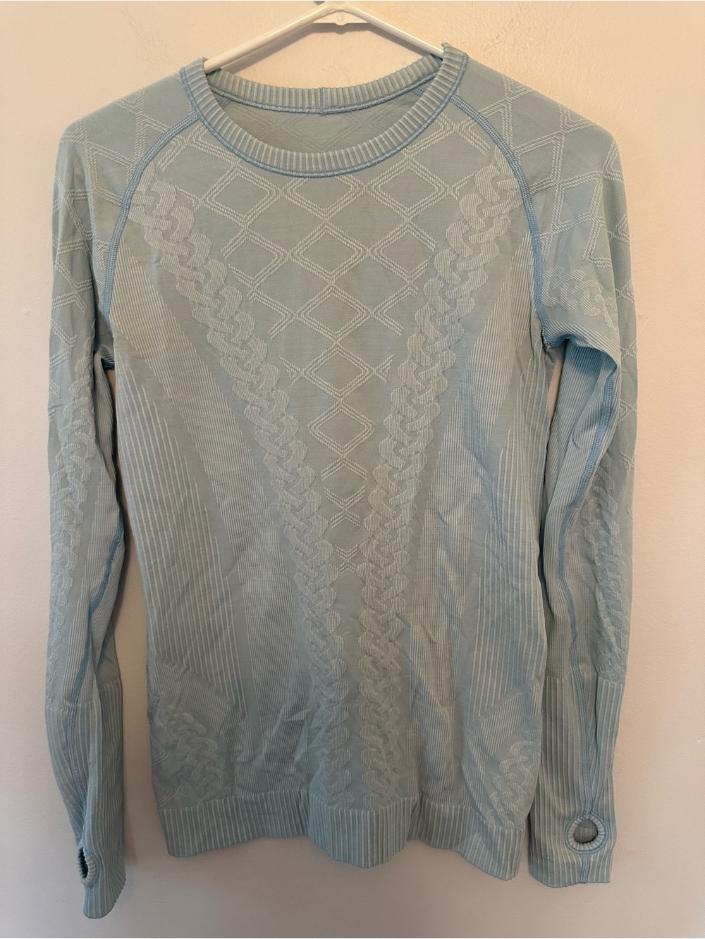 Lululemon Rest Less Pullover Cable Diamond Knit Light Blue Running Top Size 8